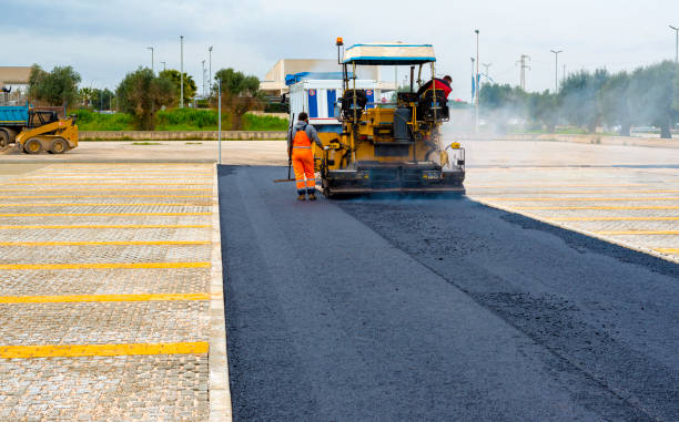 Best Professional Driveway Pavers  in Oak Ridge North, TX